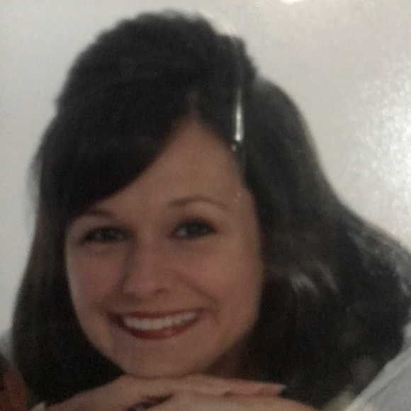 Meet your Posher, Audra - Picture 1 of 1